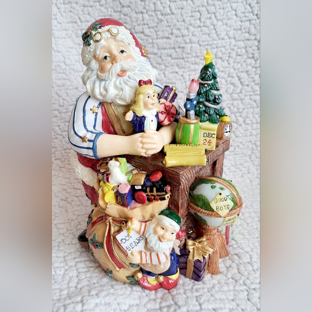 Fitz & Floyd Classics Toyland/ Santa Musical